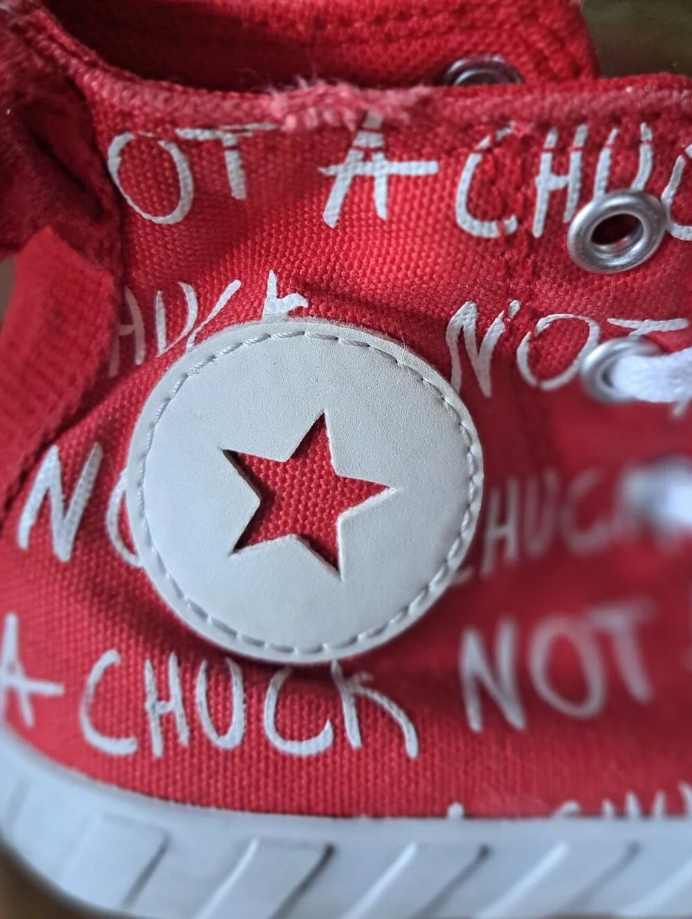 Converse UNT1TL3D Sneakers Kids Size 12 Red Canvas Not a Chuck Graphic A05338F